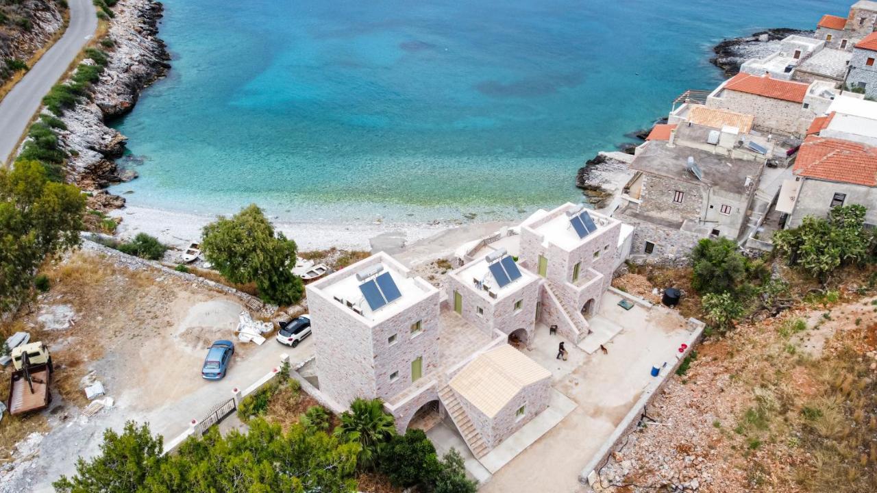 Arapis Rooms & Suites Ájosz Kiprianósz Kültér fotó