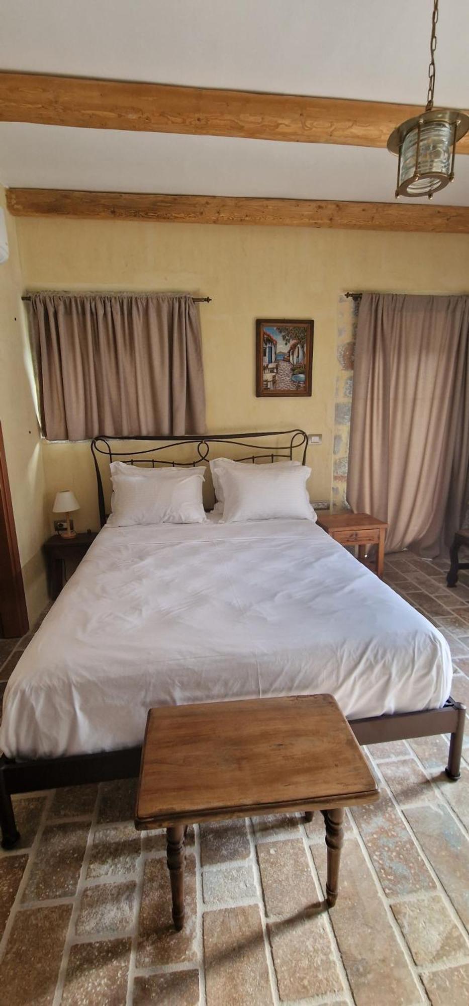 Arapis Rooms & Suites Ájosz Kiprianósz Kültér fotó