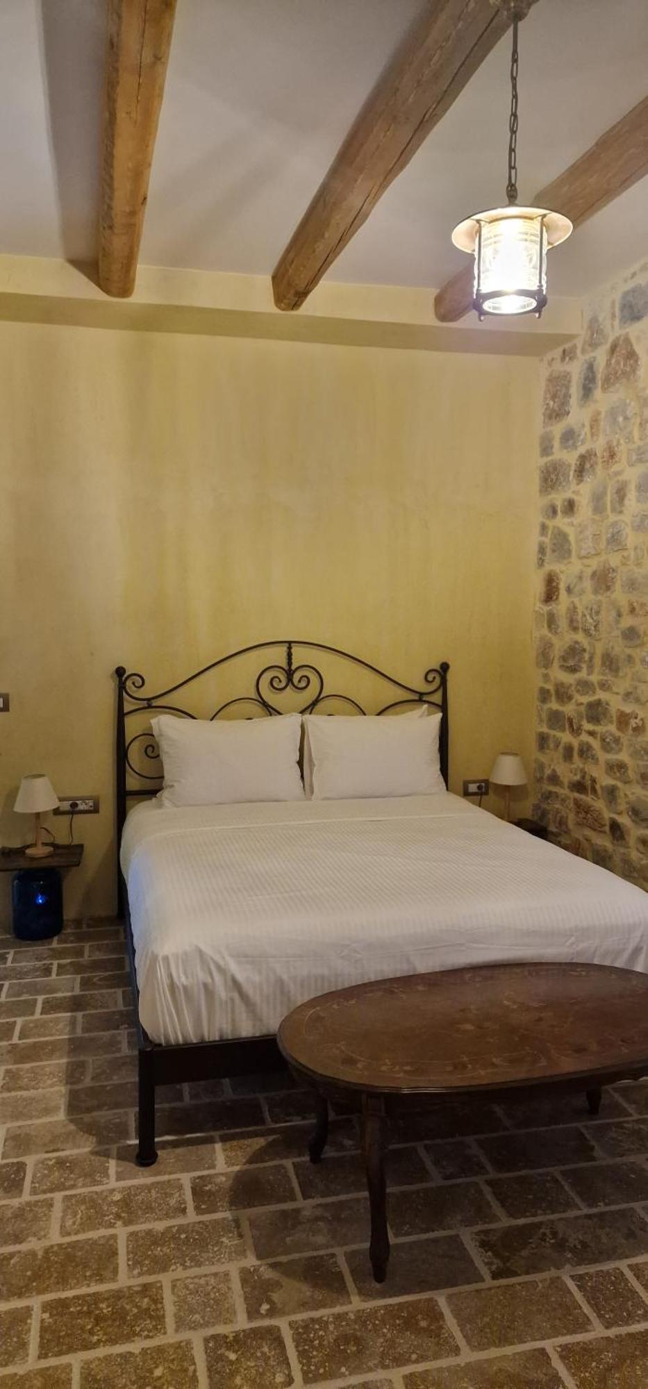 Arapis Rooms & Suites Ájosz Kiprianósz Kültér fotó