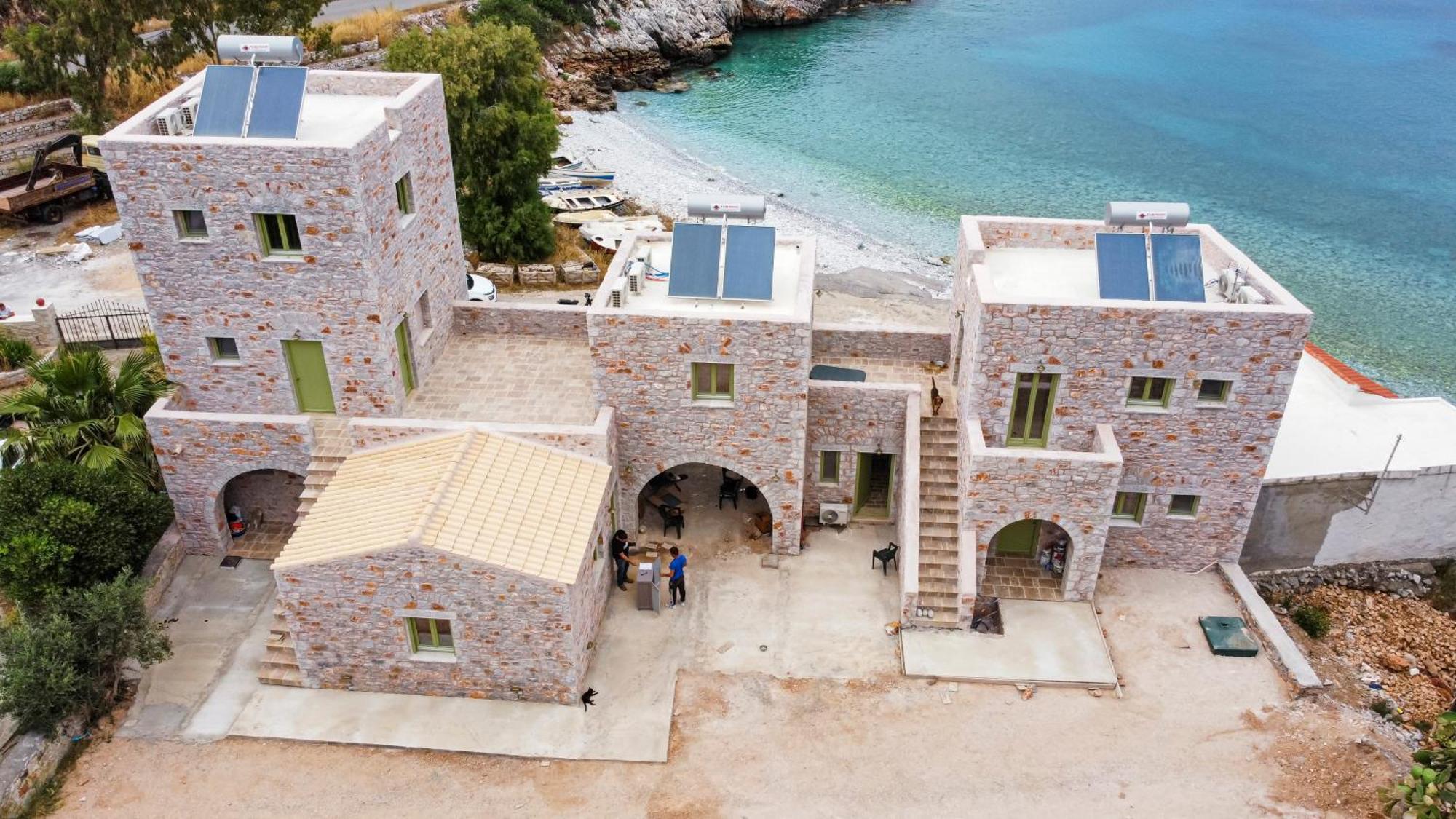 Arapis Rooms & Suites Ájosz Kiprianósz Kültér fotó